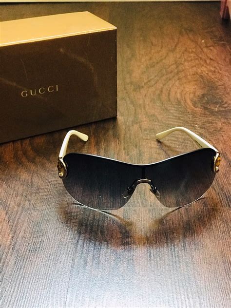 authentic gucci sunglasses women.